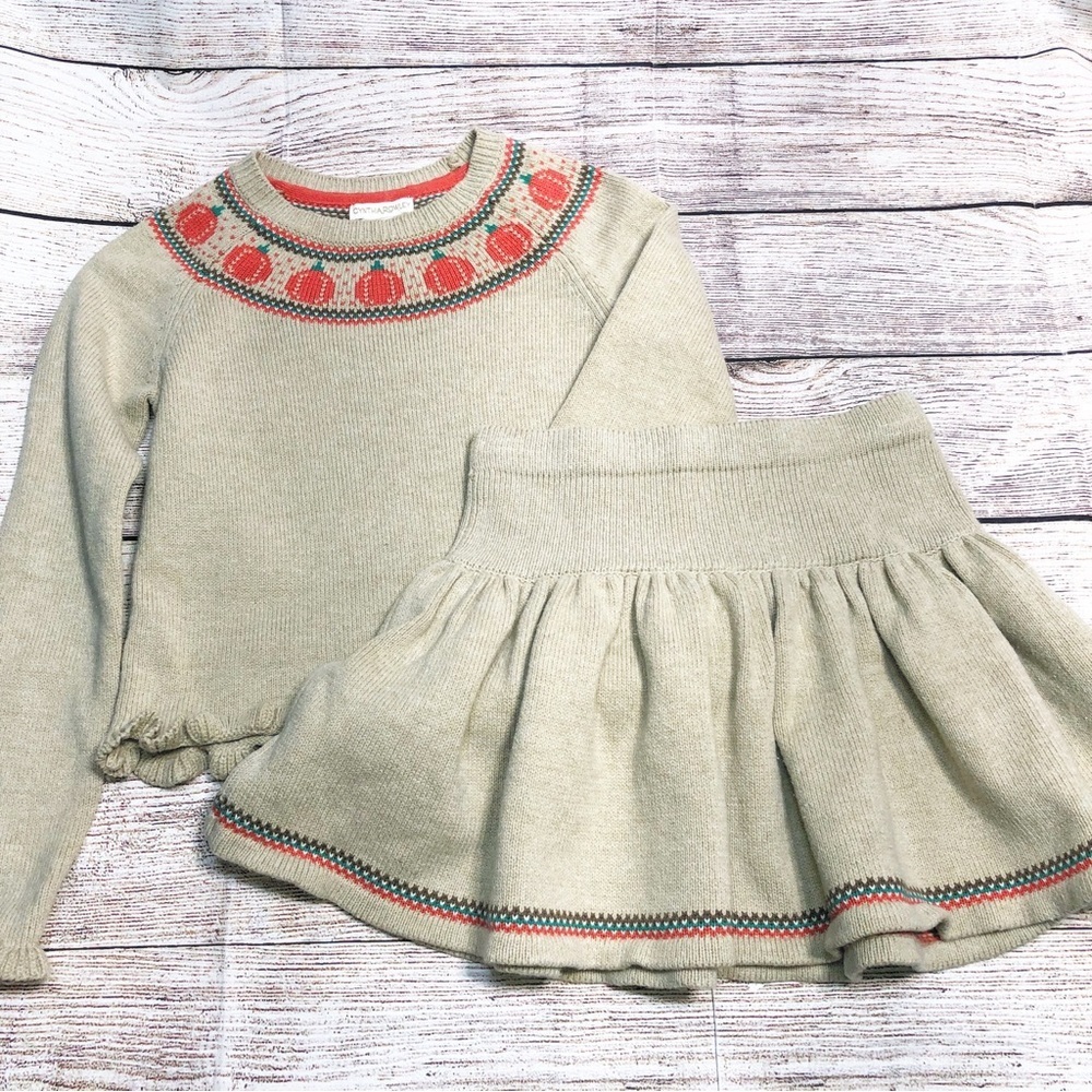 Cynthia Rowley Tan Fall Pumpkin  Sweater and Skirt Size M